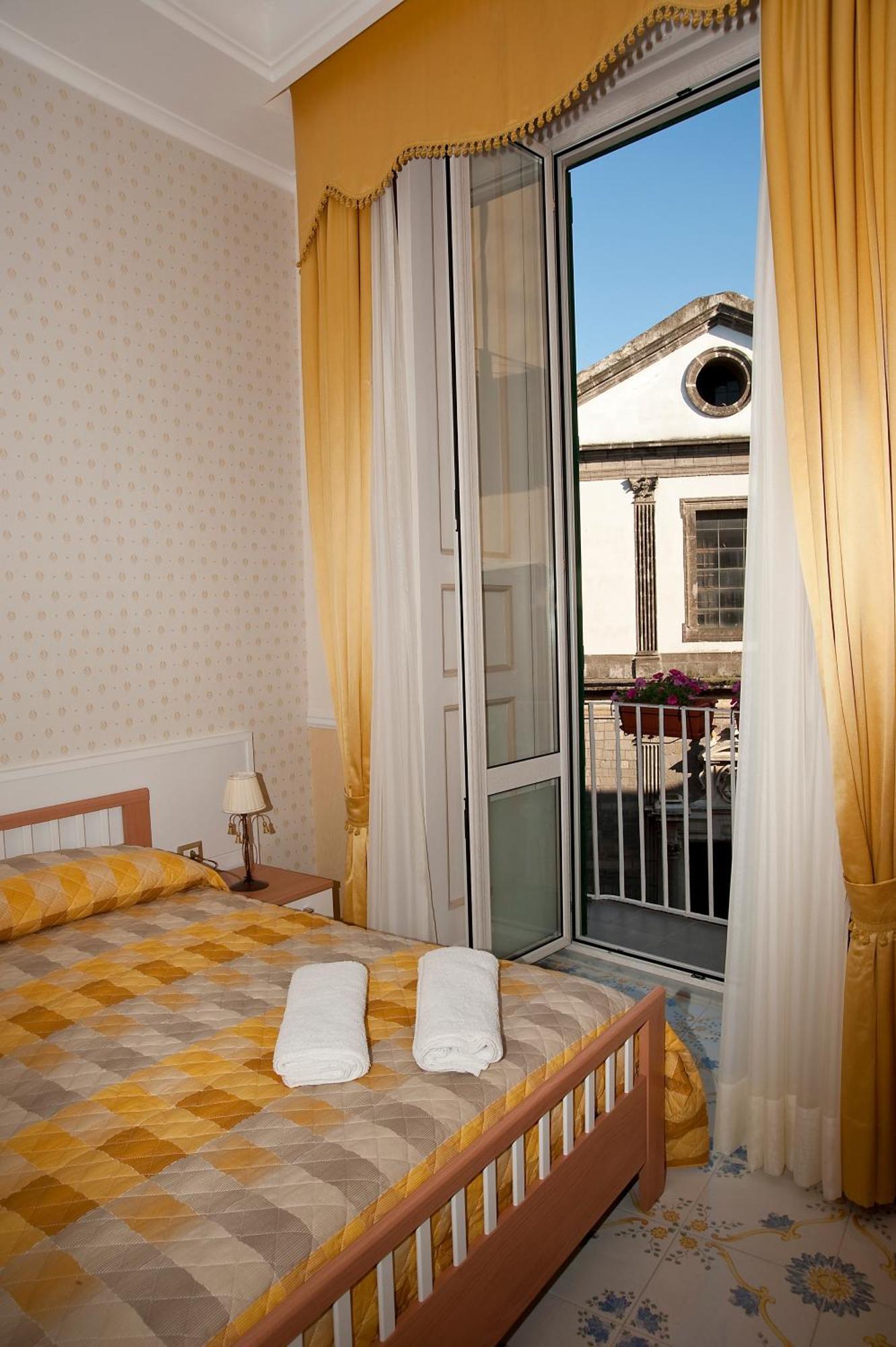 Olimpo Degli Dei Bed & Breakfast Naples Luaran gambar