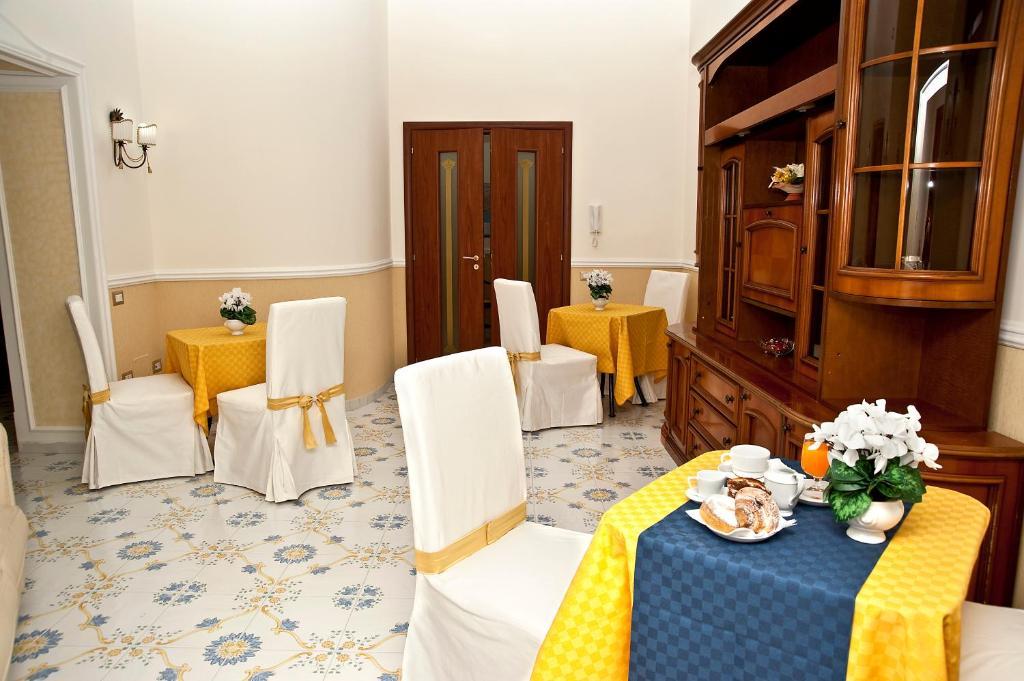 Olimpo Degli Dei Bed & Breakfast Naples Luaran gambar